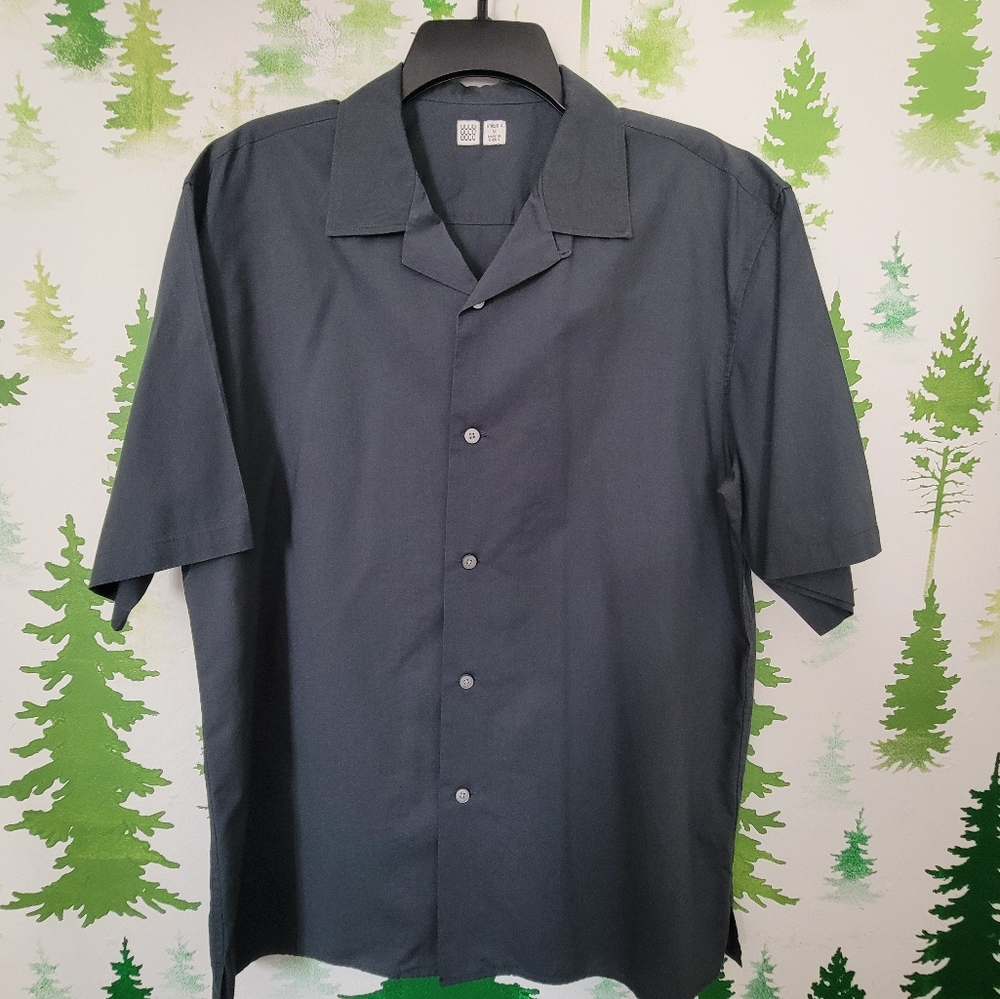 Uniqlo Open Camp Collar Shirt